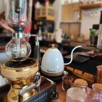 Hachiya Coffee Roastery  🍵 เกาะสมุย