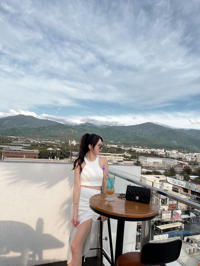 屏東景點/高空泳池酒吧&城市海景
