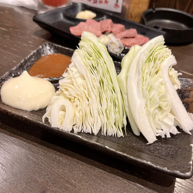 【神戸・三宮】希少部位の絶品焼きとんが1本120円「四文屋 三宮2号店」