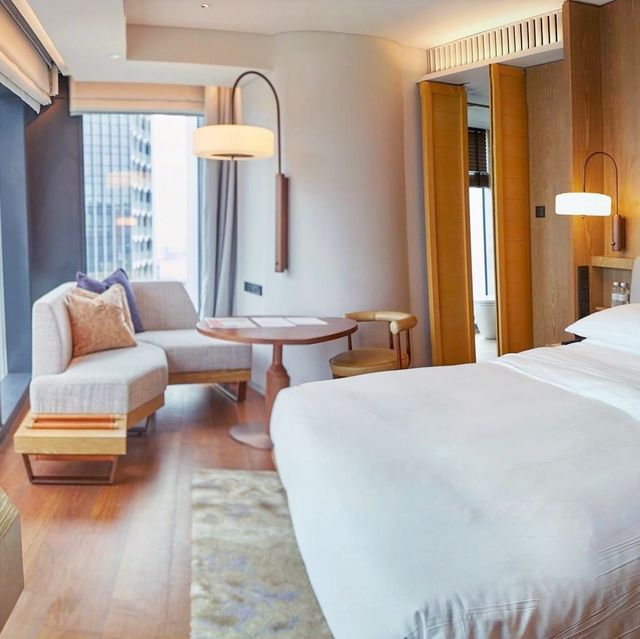 Luxury Lifestyle Hotel In Singapore