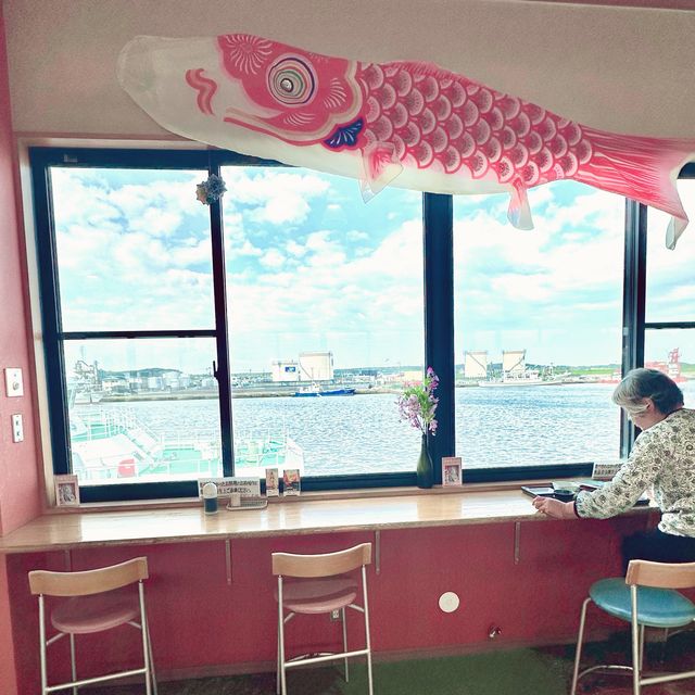 酒田海鮮市場：時令海鮮丼屋，菜單豐富