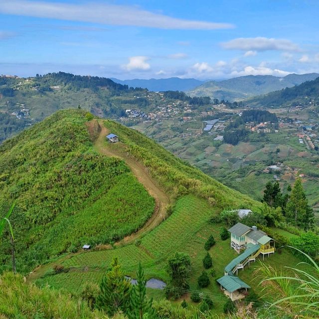 HIKING TO SOSODIKAN HILL KUNDASANG