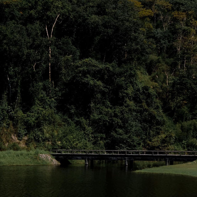อุทยานสามหลั่น ลานกางเต็นท์ใกล้กรุงเทพ
