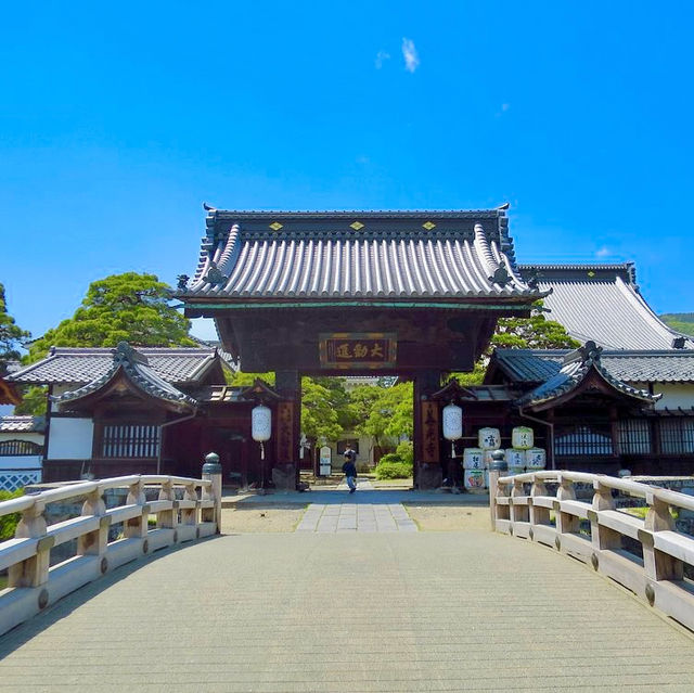 A must-visit temple in Nagano