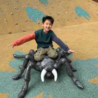 【 樂而忘返的主題公園 】 