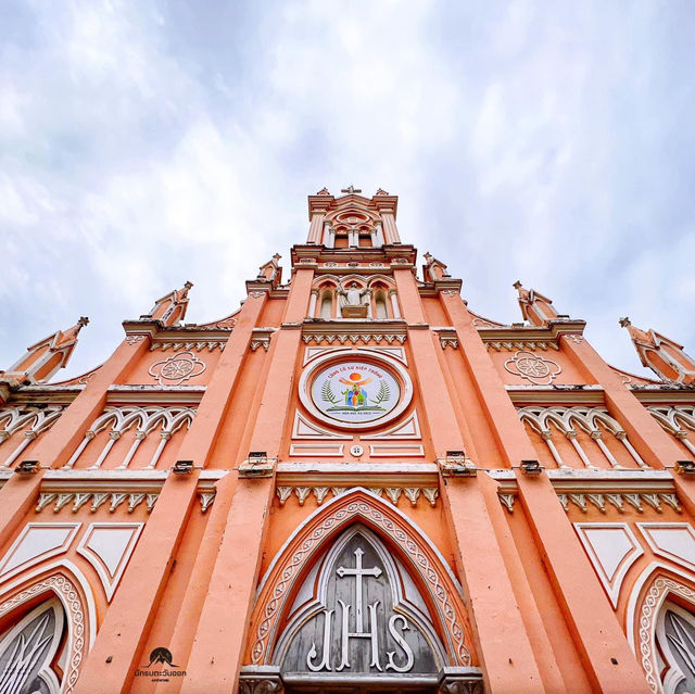 โบสถ์คริสต์ดานัง (Danang Cathedral) 