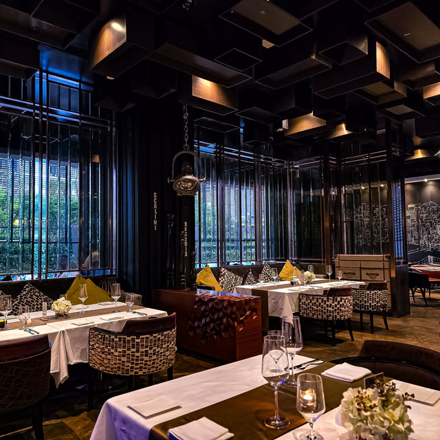 Hilton Sukhumvit Bangkok Hotel