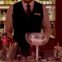 🍸Red zone บาร์แดงโชน โซนราตรีบนตึกสูง