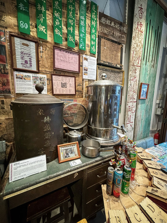 「藍屋建築群」：老香港文化代表，地址：灣仔石水渠街