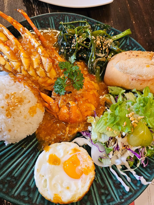 호이안 구글 평점 4.9 랍스터 맛집