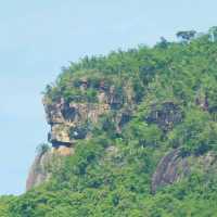 ปราสาทโดนตวล อุทยานแห่งชาติเขาพระวิหาร