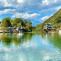Reflections of Serenity: Black Dragon Pool Park, a Lijiang Gem!