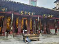 廣州鬧市中的莊嚴大佛寺