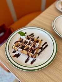 【中環】Green Waffle Diner: 必試招牌牛肉薯仔鑊仔和甜品 waffle