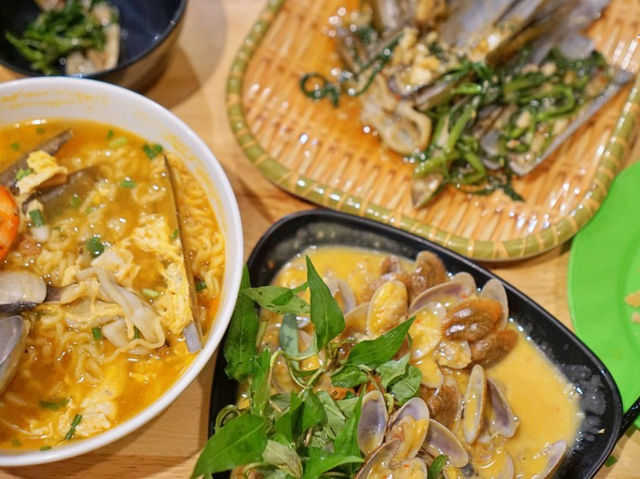 🇻🇳 호이안 로컬 해산물 맛집