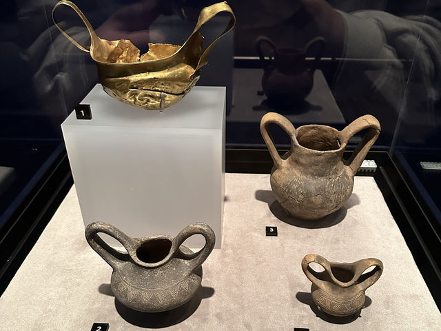 芝加哥歷史博物館：金器文物和青銅器展，增強歷史興趣