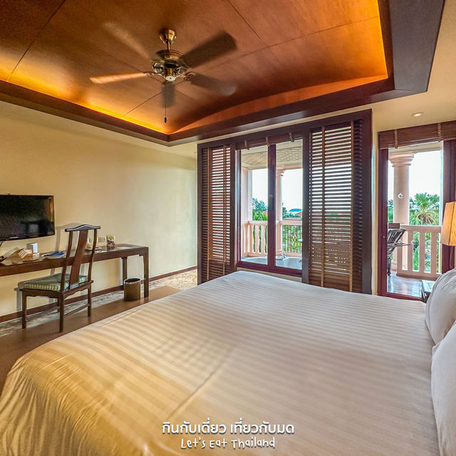 หาดค่อนข้างส่วนตัว เฃียบสงบ Centara Phuket