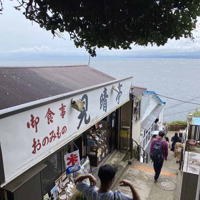 【神奈川】江ノ島沿岸近くのお店屋さん見晴亭