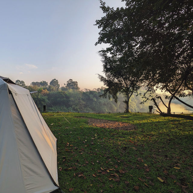 Rabbit Campsite - ลานกางเต็นท์กระต่ายกินเนื้อ