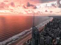 《天際線景觀》澳洲黃金海岸 Surfers Paradise 沙灘上空飛行航拍分享