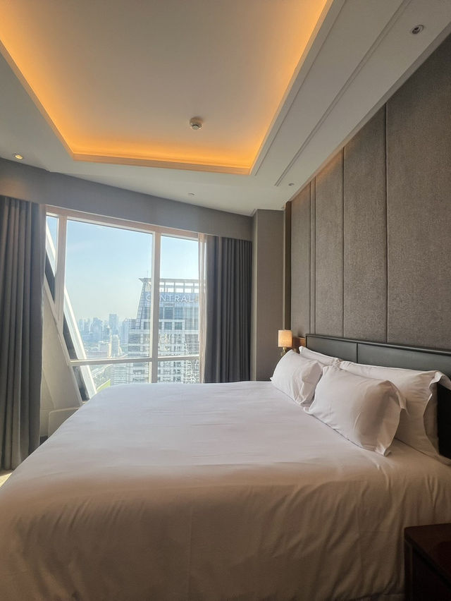 📍One Night in Bangkok at Centara Grand at CTW
