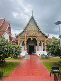 วัดพระธาตุหริภุญชัย วรมหาวิหาร  ลำพูน 