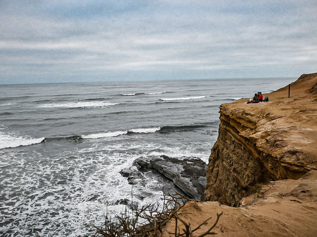 🇺🇸 Adventure in Sunset Cliffs National Park