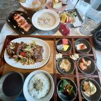 颱風天的美食餐廳（布納咖啡館）非吃不可