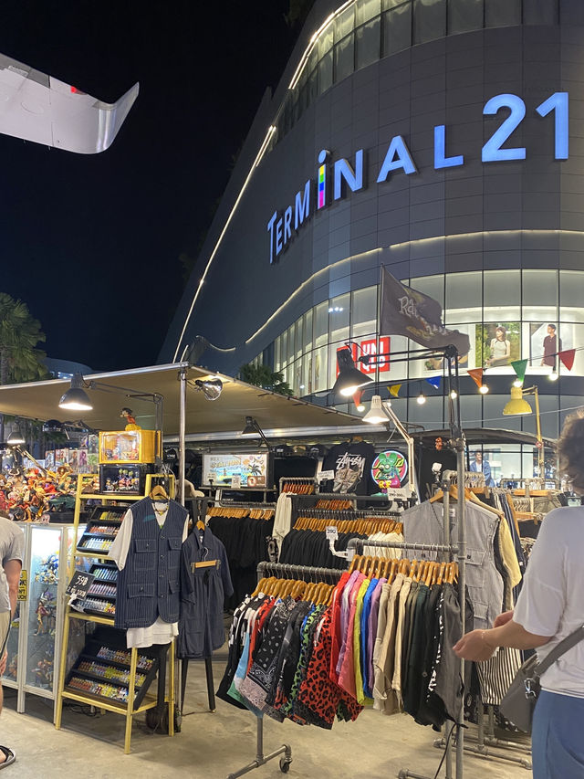 ✨ถนนคนเดินหน้า Terimal 21 พัทยา🩷