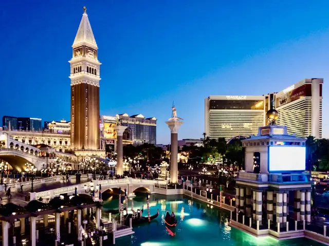 Beautiful Cityscape view at Las Vega Strip 🇺🇸 