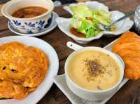คาเฟ่ริมแม่น้ำแม่กลอง High River บ้านโป่งราชบุรี