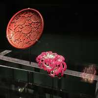 Explore A MUST VISIT Attraction- National Palace Museum in Taipei 