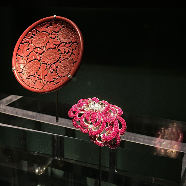 Explore A MUST VISIT Attraction- National Palace Museum in Taipei 