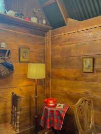 cafe เล็กๆมู้ดอบอุ่น🏚 🌿 ริมถนนบางแสน  Ellen Cafe