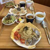 貓咪主題日式定食店