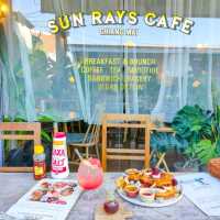 【チェンマイ/タイ】何度も行きたくなる🌼Sun Rays Cafe