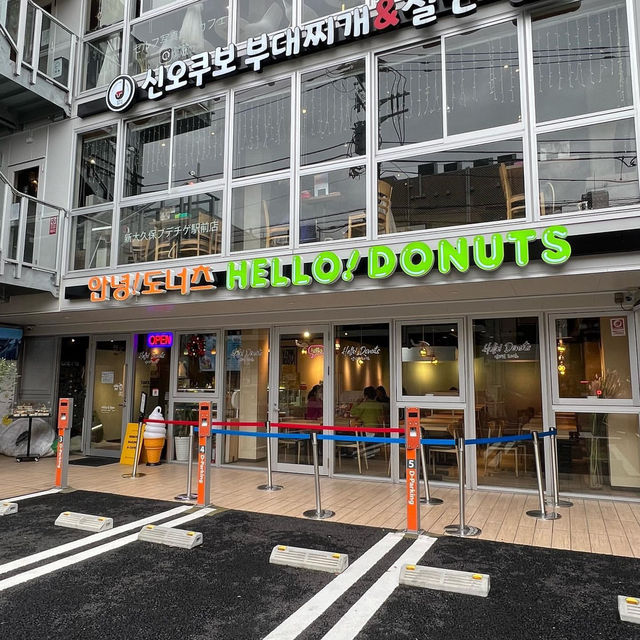 Cute donuts shop in Shin-Okubo🍩