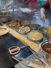 Discovering the Best of Lehua Night Market: A Local Food Lover's Paradise in Taipei