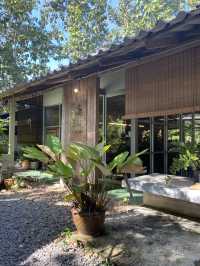 Calm Coffee Space
