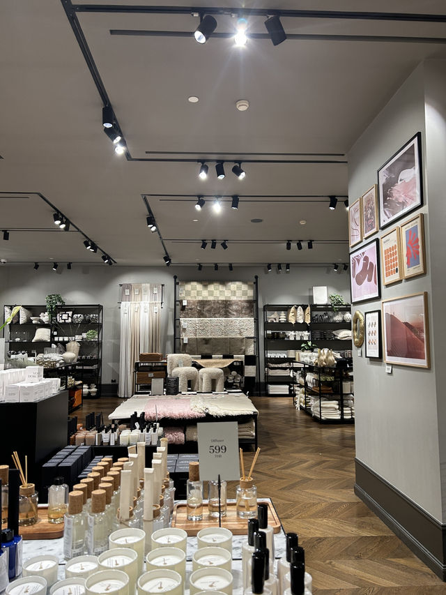 พาเดิน H&M Home มีอะไรบ้าง?