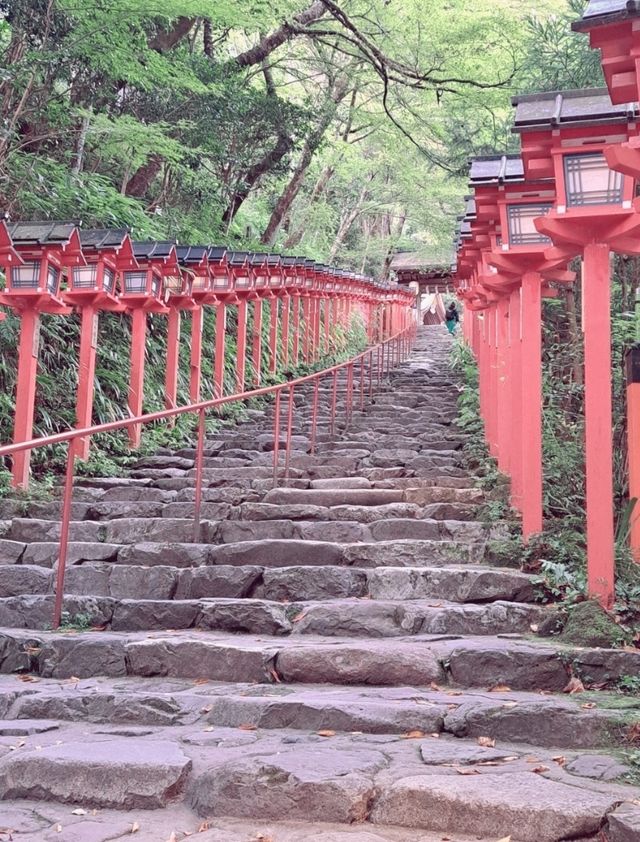 京都〔貴船〕朱紅色的夢幻參道