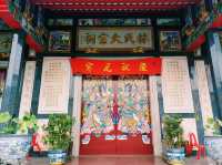 泰國曼谷空訕區湄南河畔歷史村落古跡寺廟華人祠堂一日遊行程，小橋流水景色優美，適合打卡拍照📸