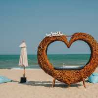 Summer is calling…ไปพักผ่อนริมทะเลหัวหินกันไหม?