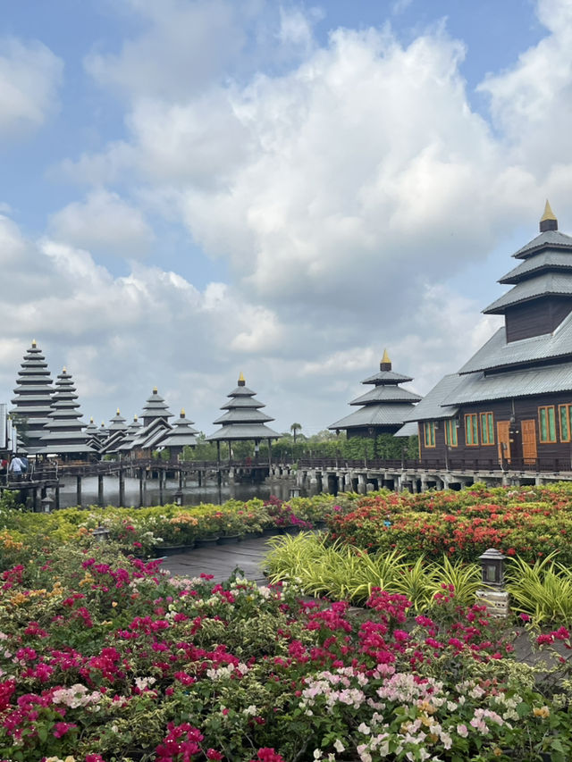 Rajamaitri Buri homestay 