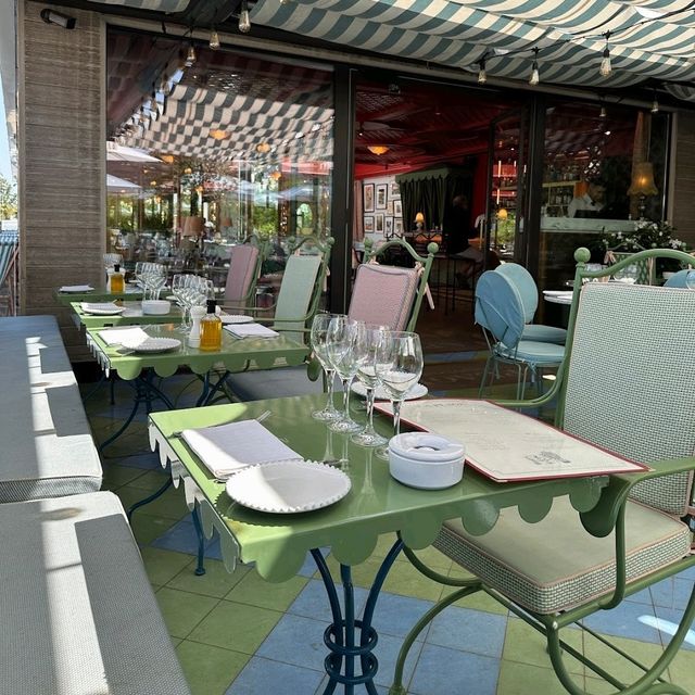 Cozy and great brunch options