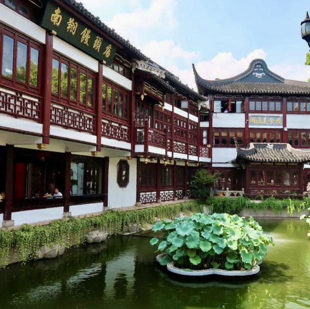 Enchanting beauty of Yu Garden 