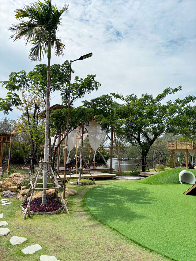 หอมดิน กลิ่นจันทร์