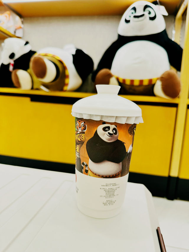 Sustainable Sipping at Kung Fu Panda Tea, Lot 10