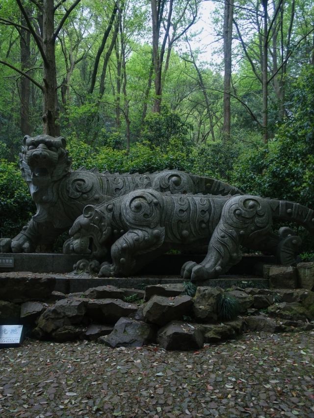 Hupao Park– Where Legendary Springs Meet Zen Serenity