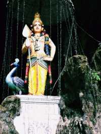Batu Caves: A Majestic Blend of Nature, Culture, and Spirituality